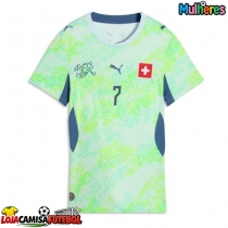 Camisa de Futebol Suíça Breel Embolo #7 Equipamento Secundário Mulheres Mundo 2026 Manga Curta